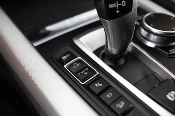 BMW X5 40e xDrive Pack M 20