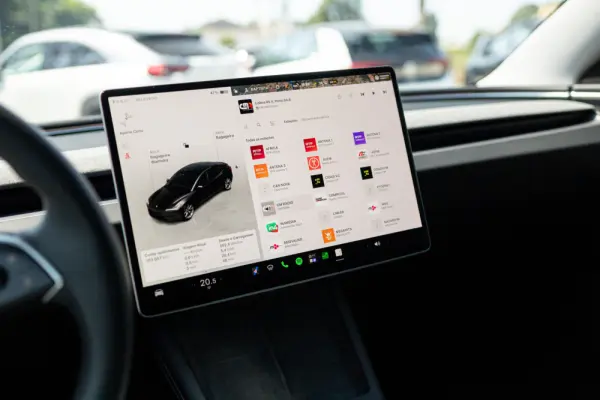 Tesla Model 3 Tração Traseira Premium 24