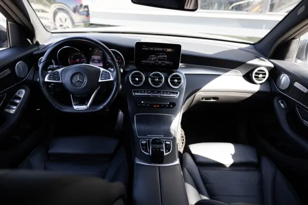 Mercedes-Benz GLC 250 d 4Matic 9G-TRONIC AMG Line 3