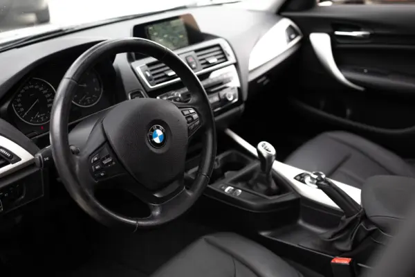 BMW 116 d EfficientDynamics 7