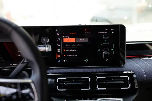 Renault 5 E-Tech 40 kWh Techno Autonomia Urbana 49