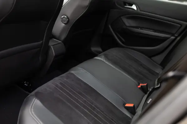 Peugeot 308 SW BlueHDi 100 Stop & Start Business-Line 19