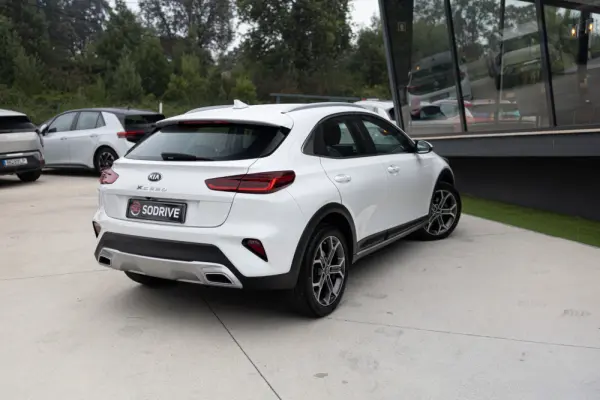 Kia XCeed 1.6 GDI DCT6 OPF PLATINUM 9