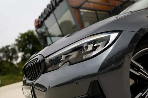 BMW 320 d Line Sport Auto 8