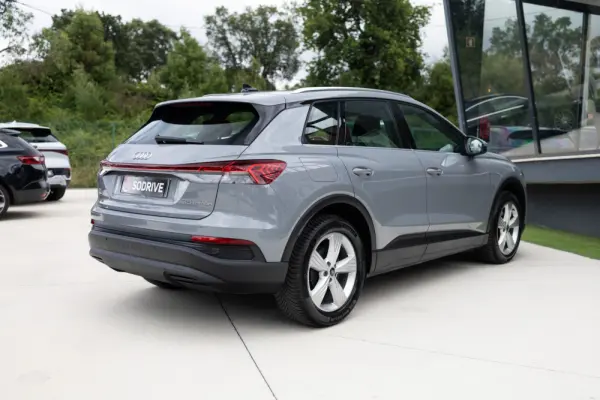 Audi Q4 e-tron 35 55 kWh 6
