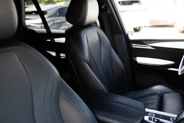 BMW X5 40e xDrive Pack M 38