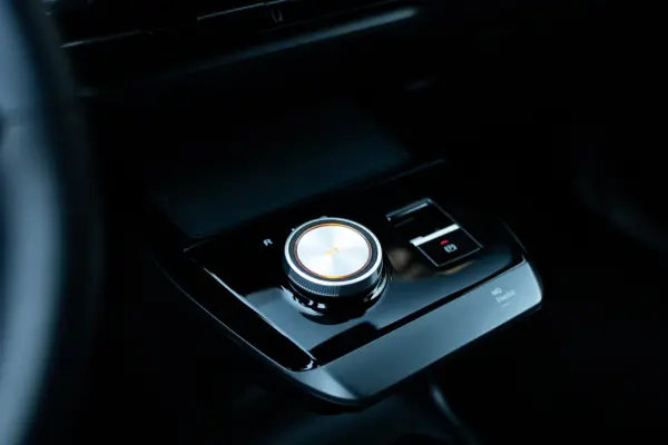 MG MG4 64 kWh Luxury 16