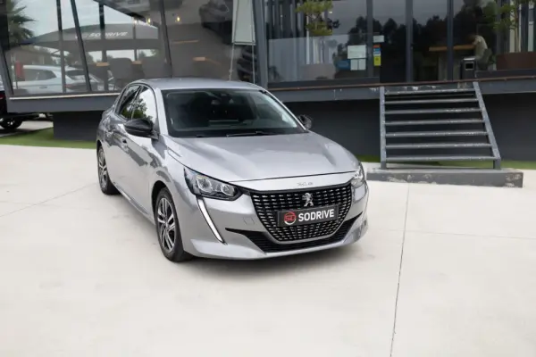 Peugeot 208 1.2 PureTech Allure 11