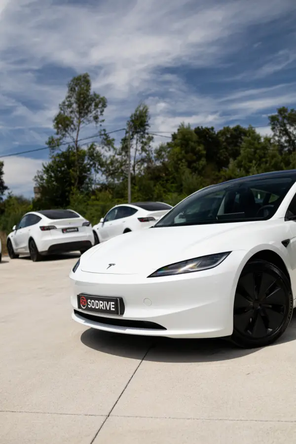 Tesla Model 3 Tração Traseira Premium 15