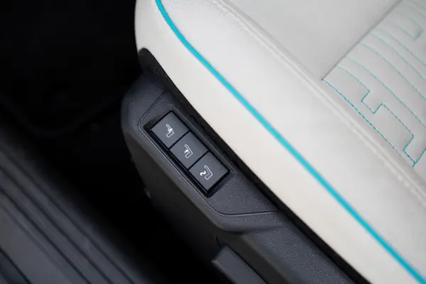 Fiat 600e 54 kWh La Prima 26