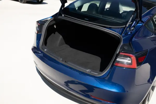 Tesla Model 3 Long-Range Dual Motor AWD 13