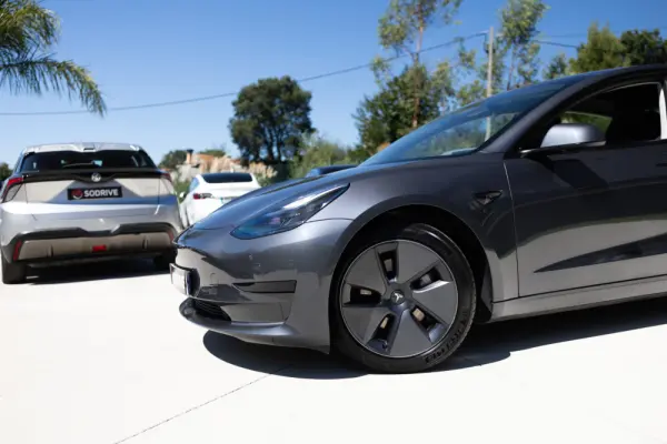 Tesla Model 3 Standard RWD 12