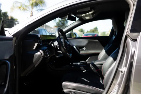 Mercedes-Benz CLA 250 e AMG Line 9