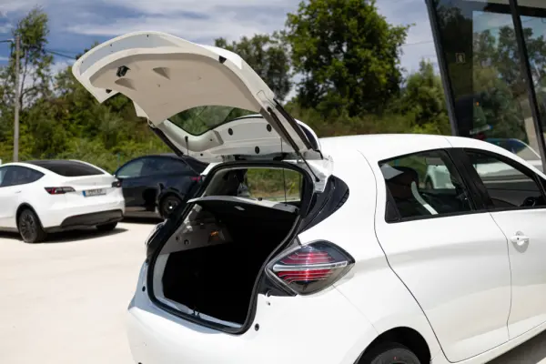 Renault Zoe (c/ Bateria) Intens 50 28