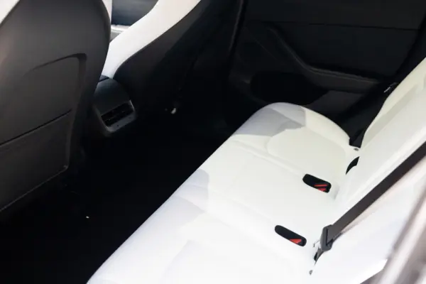 Tesla Model Y Standard 11