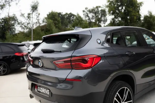 BMW X2 16 d sDrive Advantage 24