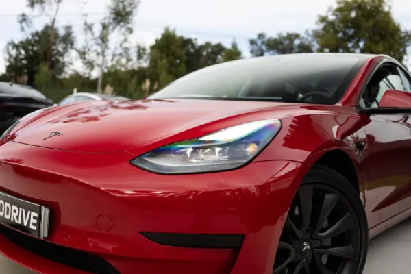 Tesla Model 3 Standard Range Plus RWD 22