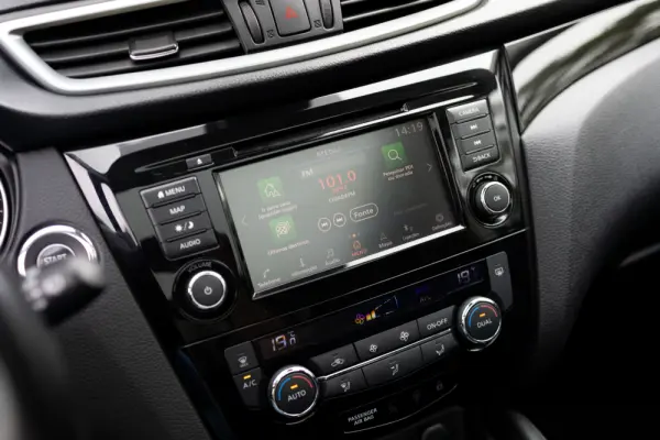 Nissan Qashqai 1.5 dCi N-Connecta DCT 27