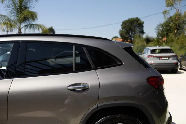 Mercedes-Benz EQA 350 4Matic Progressive 11