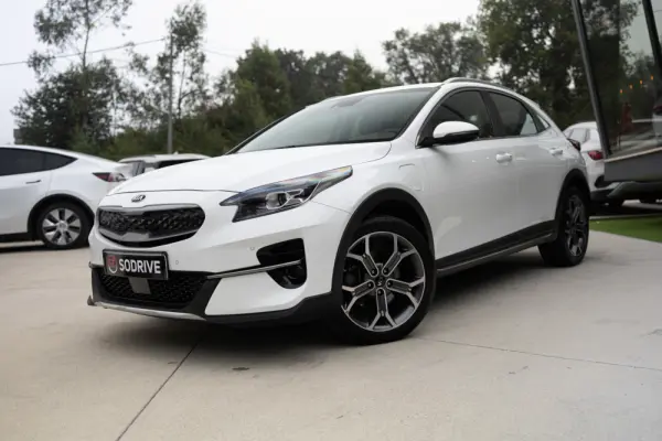 Kia XCeed 1.6 GDI DCT6 OPF PLATINUM 6
