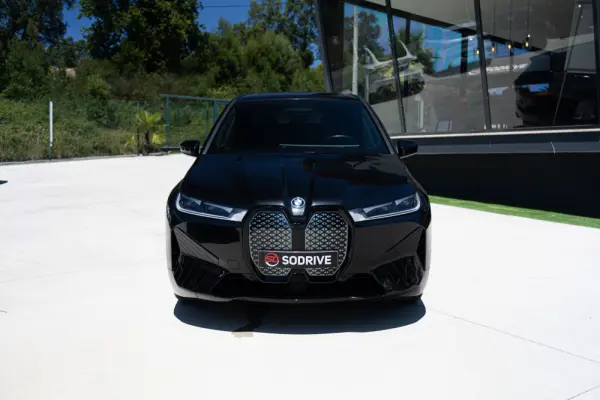 BMW iX xDrive 40 Pack Desportivo 43