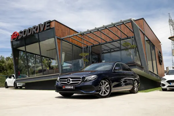 Mercedes-Benz E 350 e Avantgarde 1