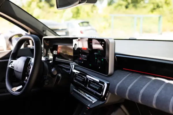 Renault 5 E-Tech 40 kWh Techno Autonomia Urbana 56