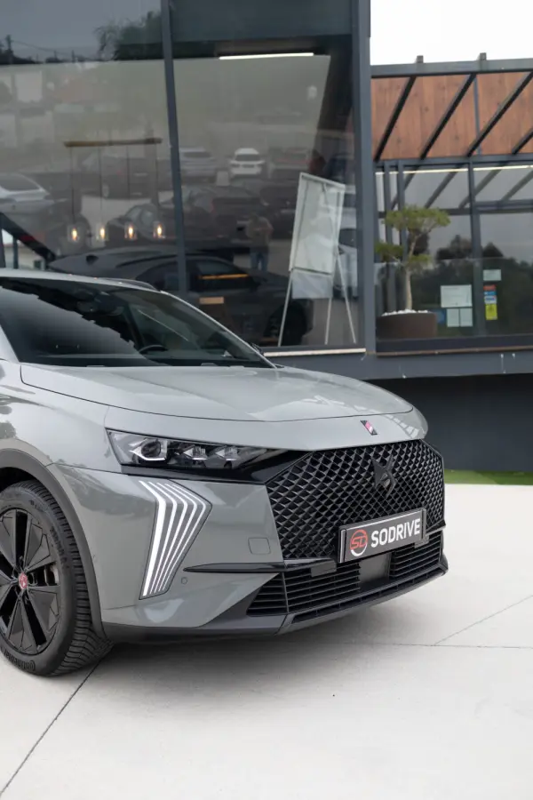 DS DS7 Crossback E-Tense Performance Line EAT8 21