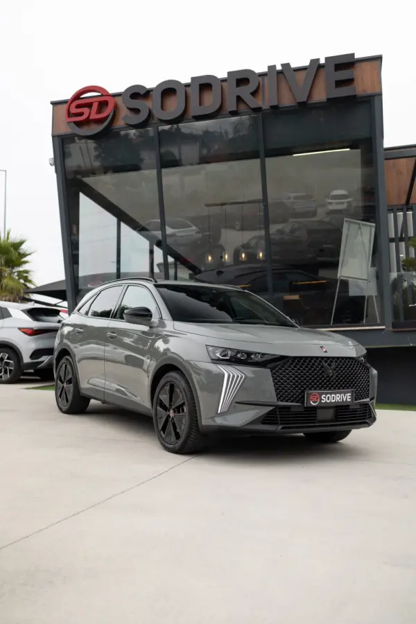 DS DS7 Crossback E-Tense Performance Line EAT8 19