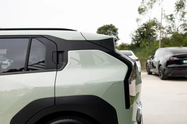 Kia EV3 81.4 kWh Tech 19