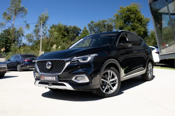 MG EHS 1.5T-GDI Luxury 6