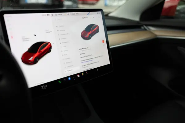 Tesla Model 3 Standard Range Plus RWD 15