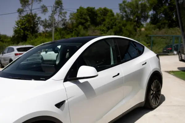 Tesla Model Y Standard 11