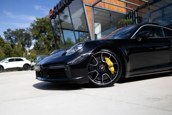 Porsche 911 (992) Turbo S PDK 9