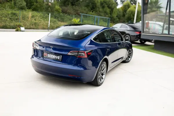 Tesla Model 3 Standard Range Plus RWD 15