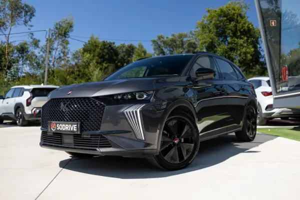 DS DS7 Crossback E-Tense Performance Line EAT8 5