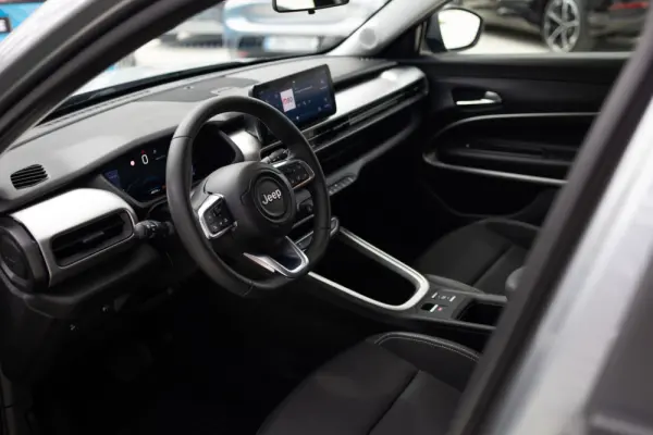 Jeep Avenger Altitude 15