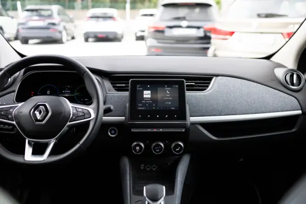 Renault Zoe (c/ Bateria) Limited 50 6