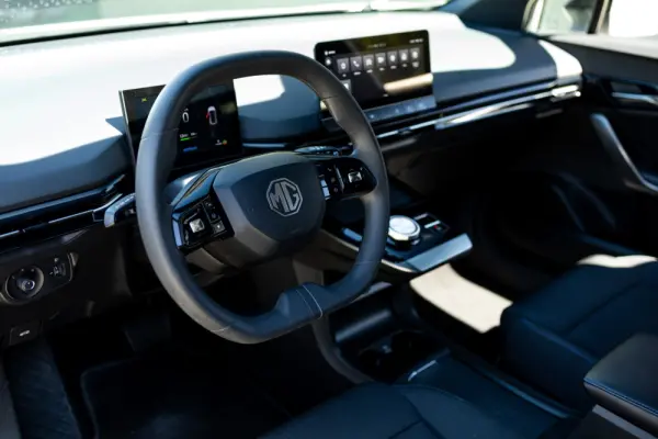 MG MG4 64 kWh Comfort 2