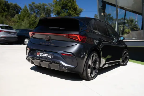 Cupra Born 77 kWh e-Boost Plus 5