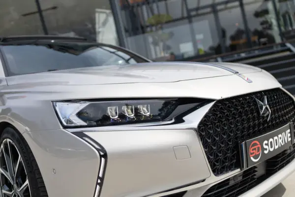 DS DS9 E-Tense 360 4x4 Auto PERFORMANCE LINE + 31
