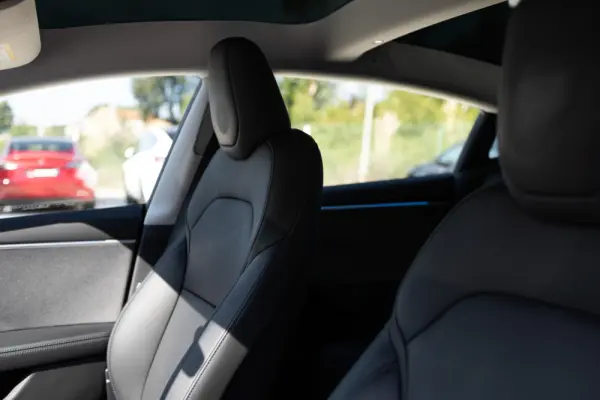 Tesla Model 3 Tração Traseira 17