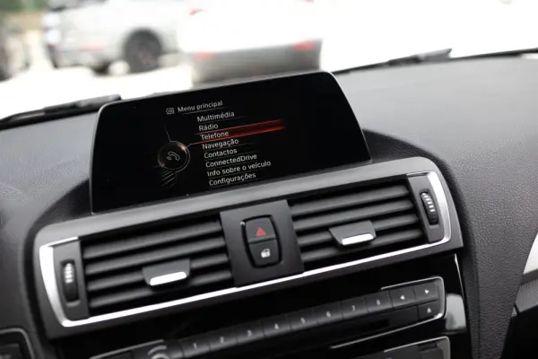 BMW 116 d EfficientDynamics 9