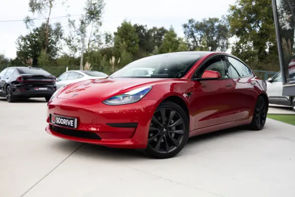 Tesla Model 3 Standard Range Plus RWD 21