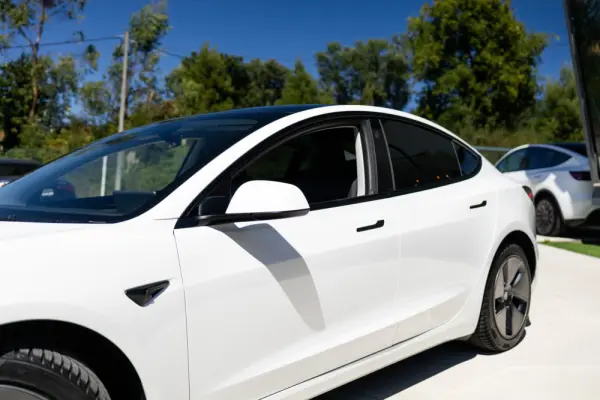 Tesla Model 3 Standard Range Plus RWD 14