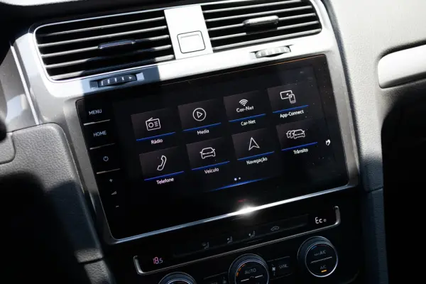 Volkswagen e-Golf Standard 19