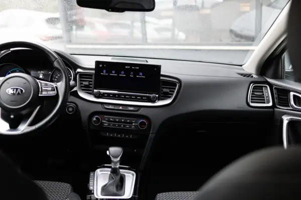 Kia XCeed 1.6 GDI DCT6 OPF PLATINUM 29