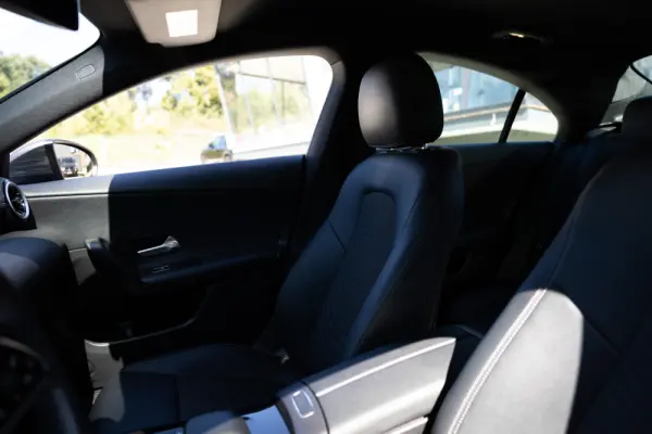 Mercedes-Benz CLA 180 d Progressive Aut. 10