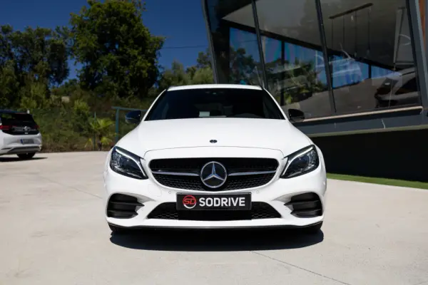 Mercedes-Benz C 300 de AMG Line 3