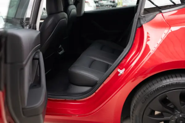 Tesla Model 3 Standard Range Plus RWD 12